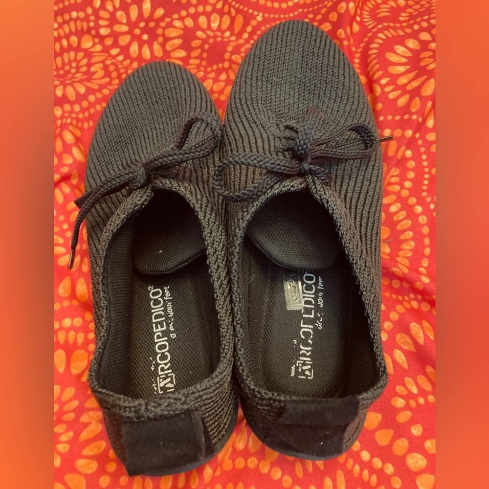 Arcopedico Women's Nylon Knit Shoe